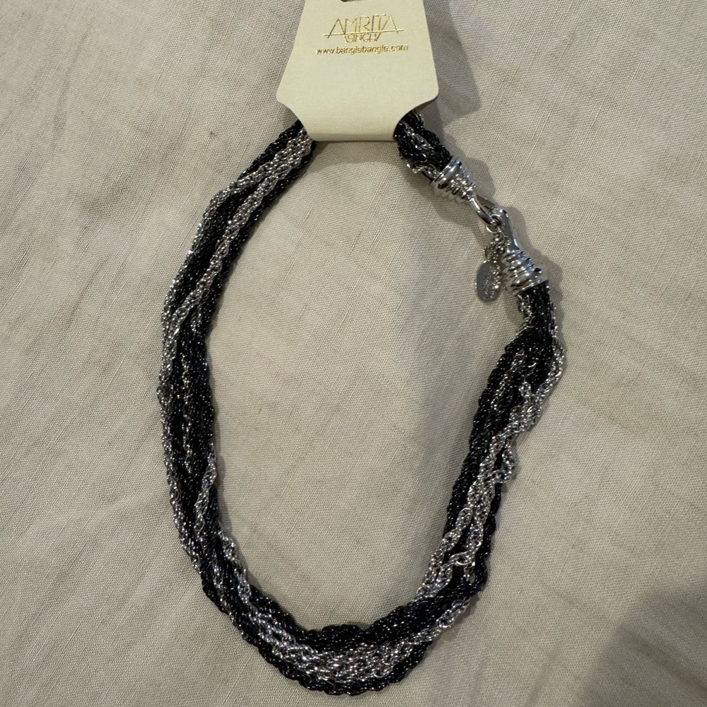 NWT Amrita Singh necklace